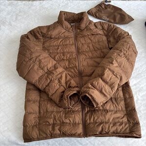 Uniqlo Unisex Down Puffer Jacket Small